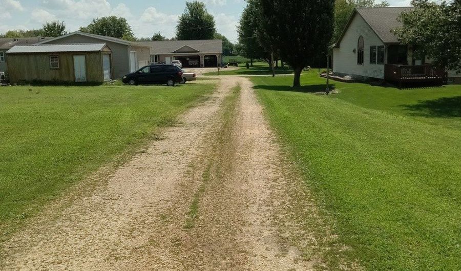10 Th Ave S Lot 8, Albany, IL 61230 - 0 Beds, 0 Bath