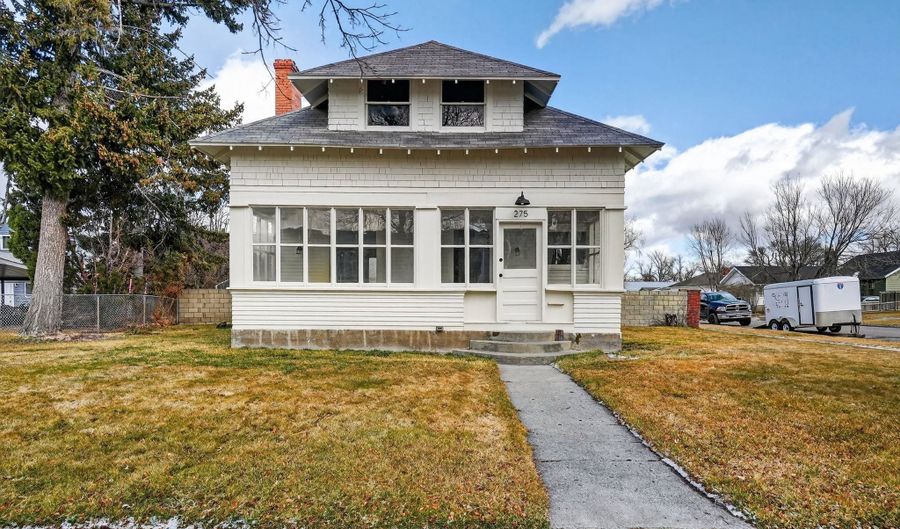 275 Polk St, American Falls, ID 83221 - 3 Beds, 2 Bath