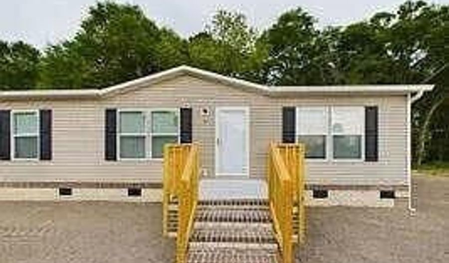 245 Kennedy Rd, Blackville, SC 29817 - 3 Beds, 2 Bath