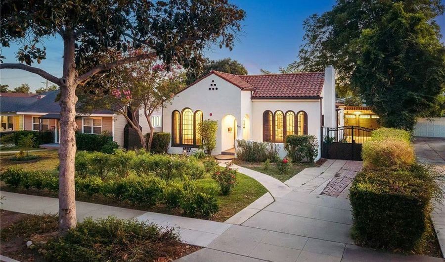 129 N Vega St, Alhambra, CA 91801 - 4 Beds, 4 Bath