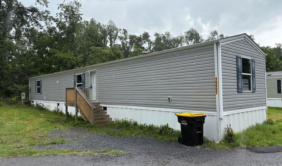 16507 CANYON Dr Lot 14, Abingdon, VA 24211 - 2 Beds, 2 Bath