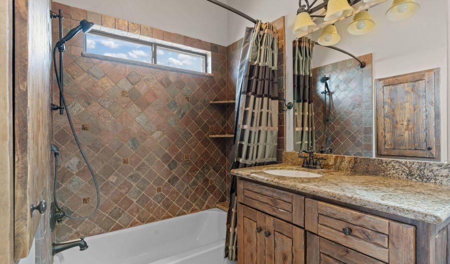 21800 W Hawkeye Rd, Congress, AZ 85332 - 2 Beds, 2 Bath