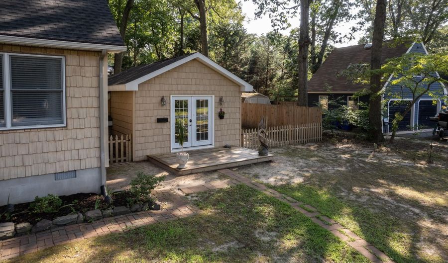 9 CRISTEEN Ct, Lewes, DE 19958 - 5 Beds, 4 Bath