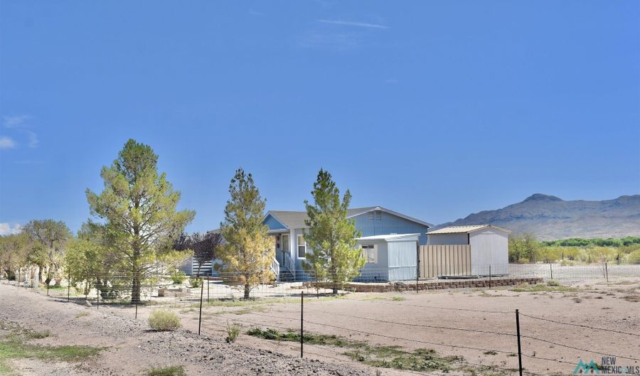 58 Palomas Circle Rd, Caballo, NM 87942 - 3 Beds, 2 Bath