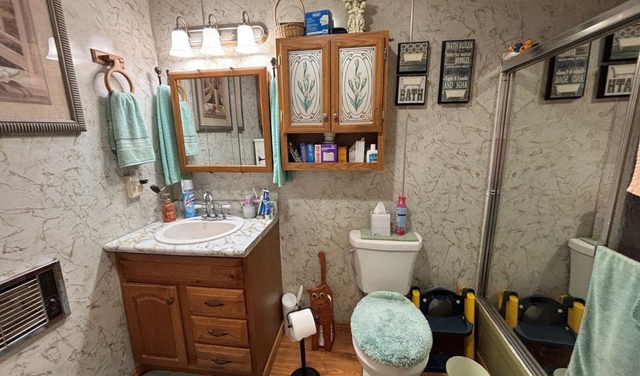 22 Potters Grocery Rd, Ashcamp, KY 41512 - 3 Beds, 1 Bath