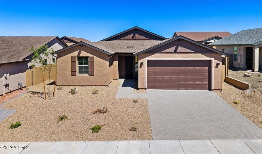 379 Malachite Dr, Clarkdale, AZ 86324 - 3 Beds, 2 Bath