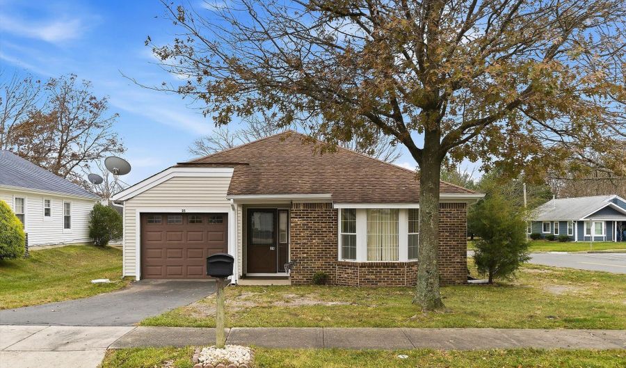 25 Willow Dr, Barnegat, NJ 08005 - 2 Beds, 2 Bath
