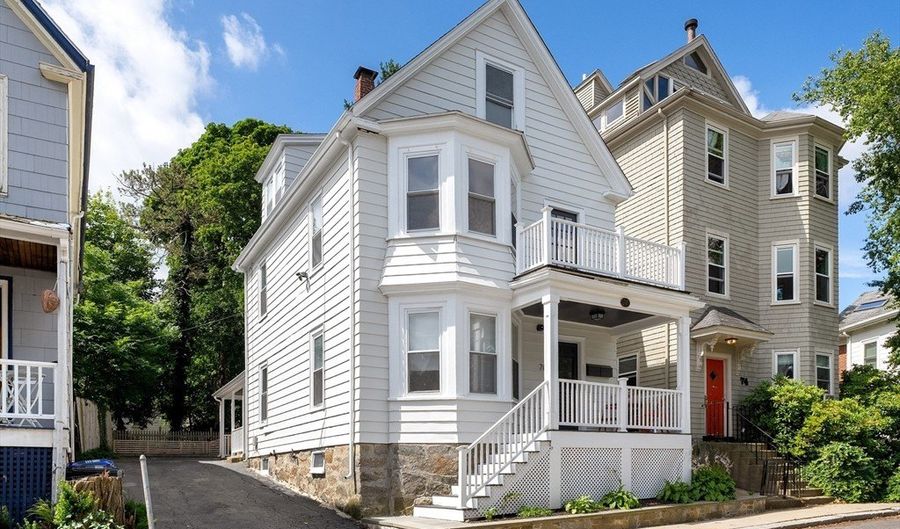 70 Saint Rose St 2, Boston, MA 02130 - 3 Beds, 2 Bath