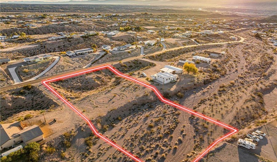 831 La Puerta Rd, Bullhead City, AZ 86429 - 0 Beds, 0 Bath