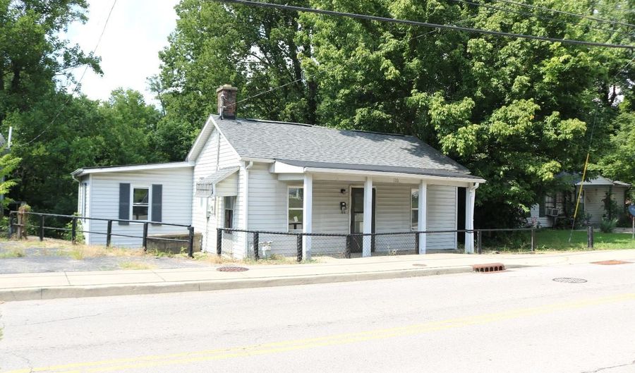 110 W Conwell St, Aurora, IN 47001 - 4 Beds, 2 Bath