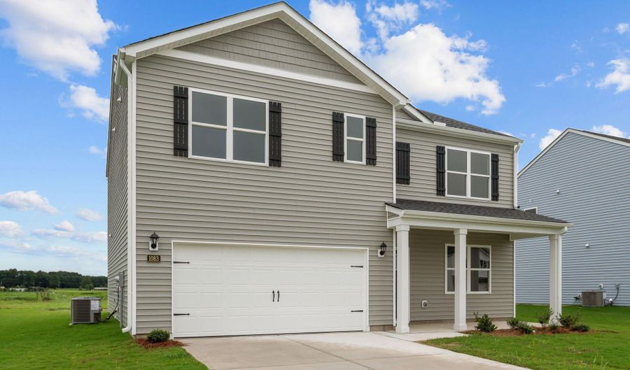 1083 Queensland Ln, Ayden, NC 28513 - 5 Beds, 3 Bath