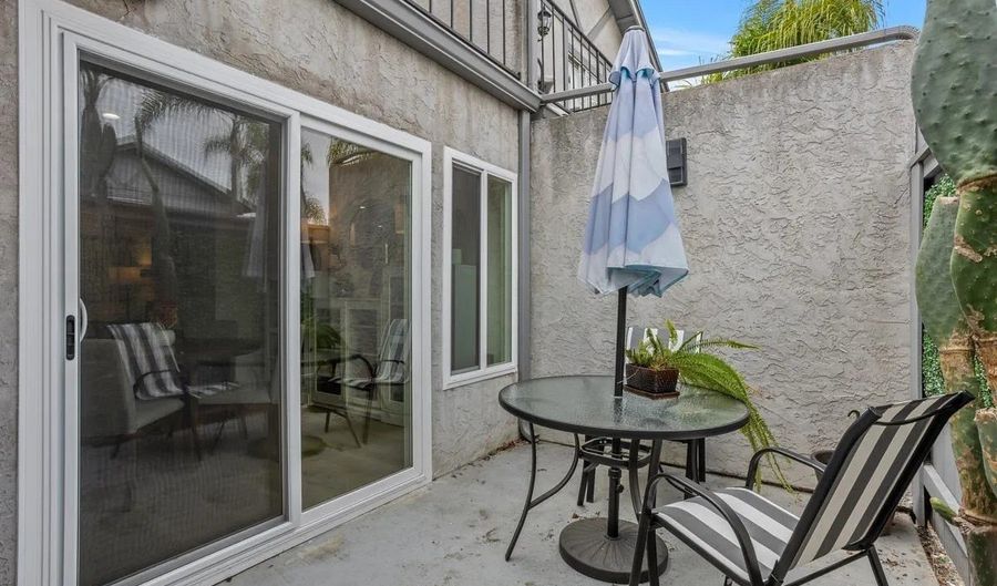 2819 Unicornio St, Carlsbad, CA 92009 - 3 Beds, 3 Bath