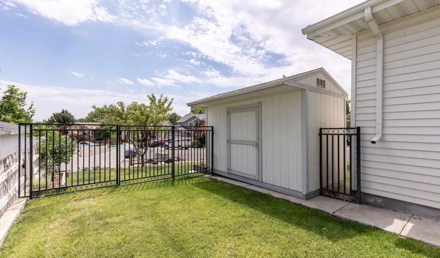 222 Teal Way, Elko, NV 89801 - 3 Beds, 2 Bath