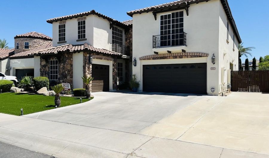 931 E CANYON Way, Chandler, AZ 85249 - 5 Beds, 3 Bath