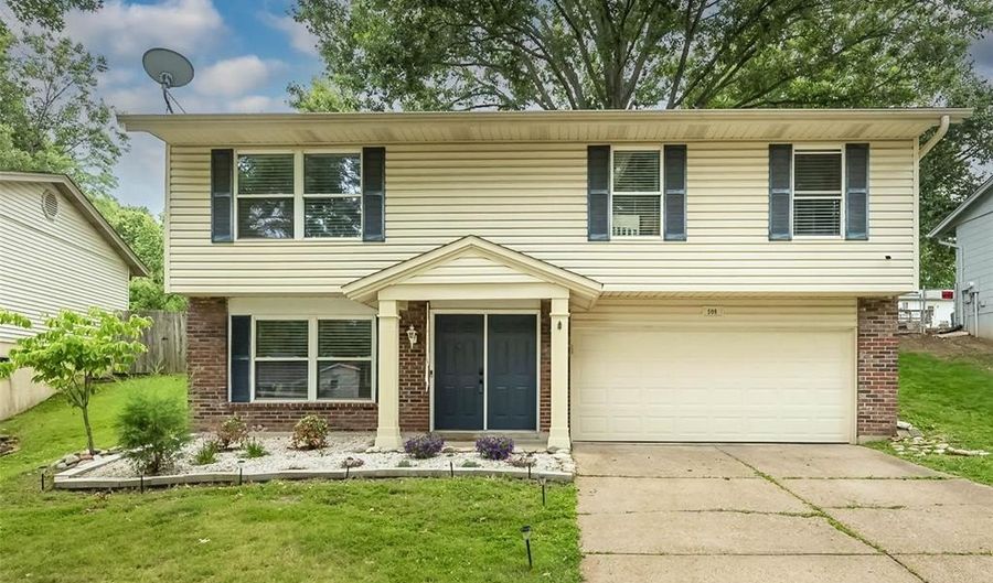 508 Arborwood Dr, Ballwin, MO 63021 - 3 Beds, 2 Bath