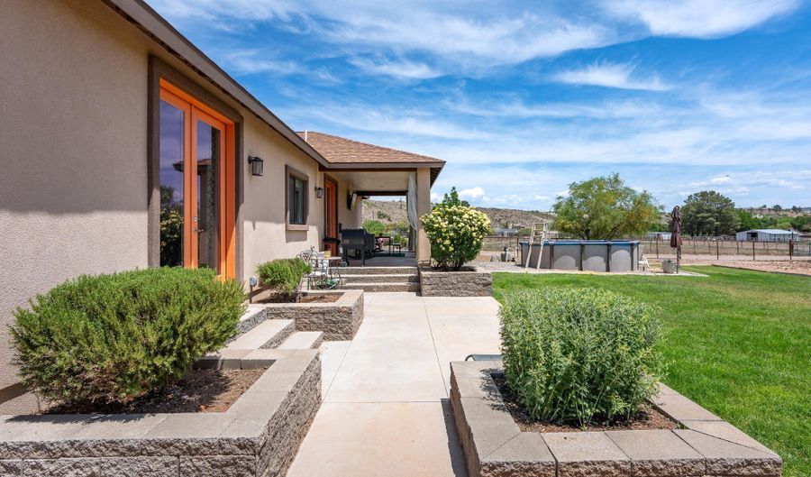 955 W COPPERHEAD Rd, Camp Verde, AZ 86322 - 3 Beds, 2 Bath