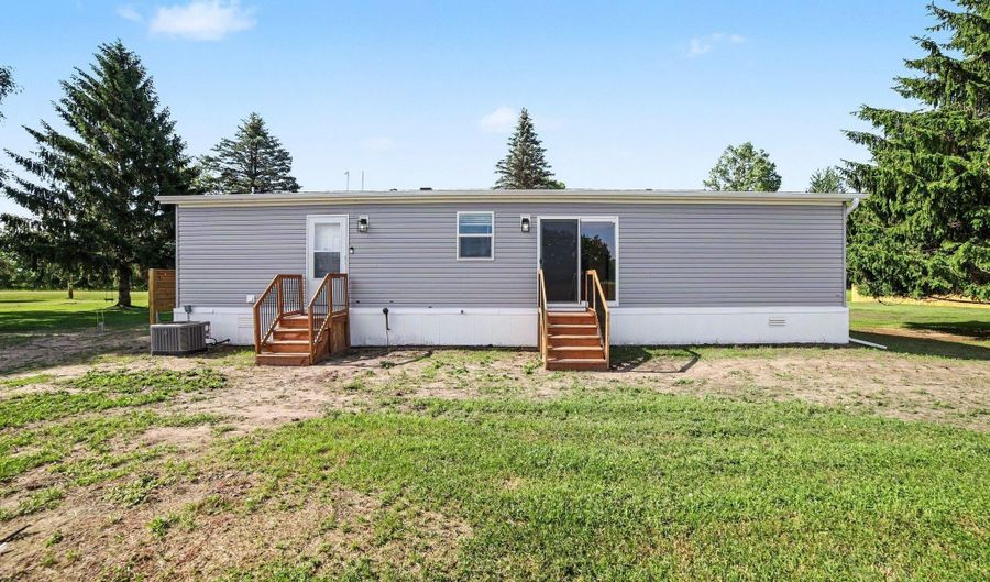 4390 W Seaman Rd, Alma, MI 48801 - 3 Beds, 2 Bath