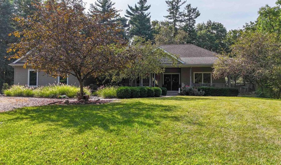1932 N 600 W, Andrews, IN 46702 - 3 Beds, 4 Bath