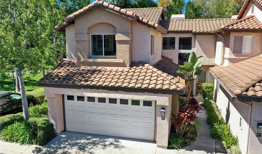 69 Conch Reef, Aliso Viejo, CA 92656 - 2 Beds, 3 Bath