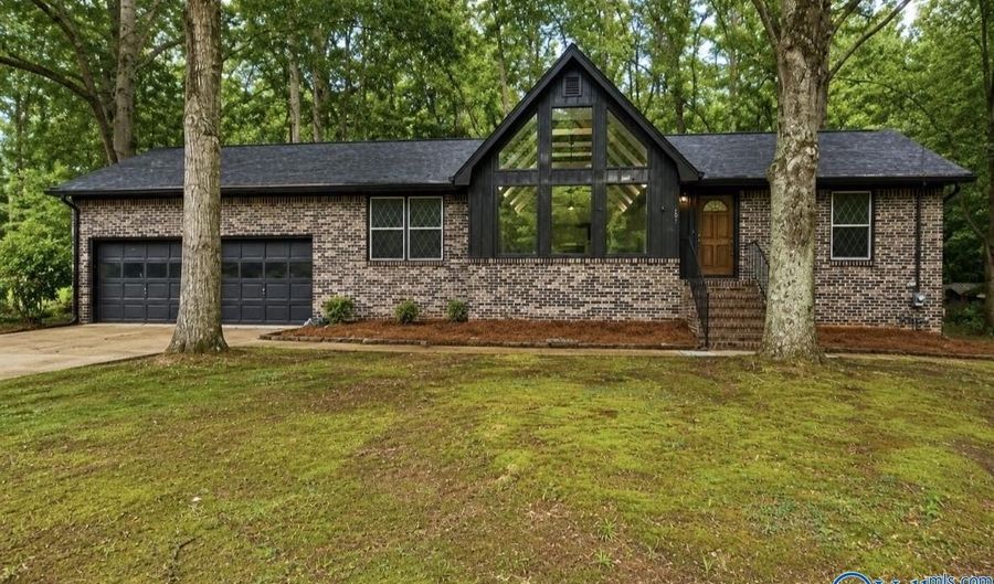 106 Guinivere Dr, Albertville, AL 35950 - 3 Beds, 2 Bath