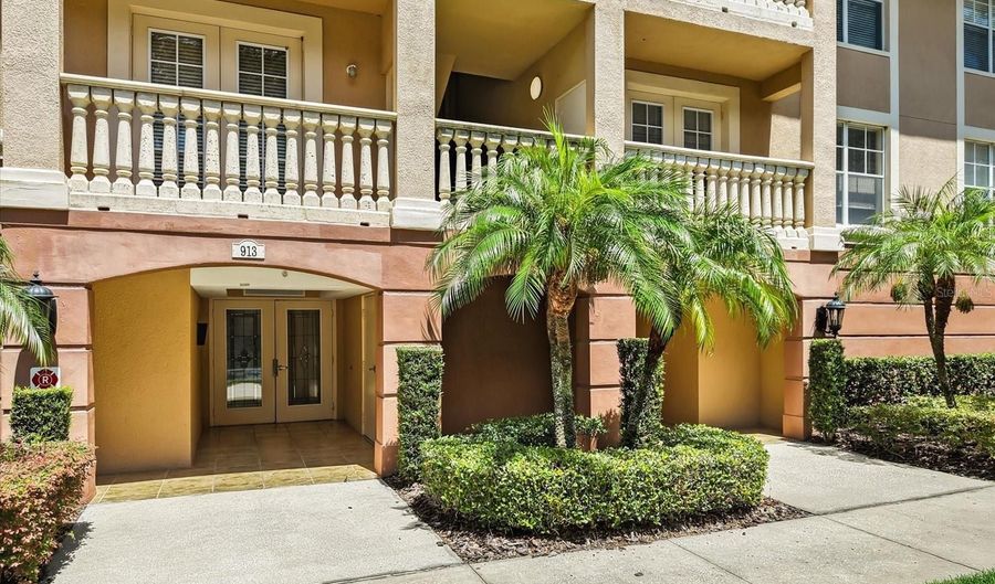 913 LOTUS VISTA Dr 101, Altamonte Springs, FL 32714 - 3 Beds, 3 Bath