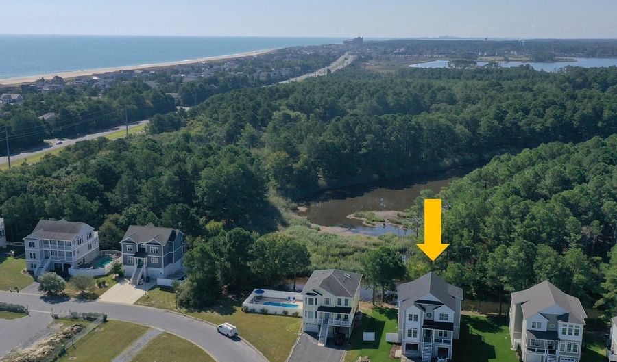 39617 WATER WORKS Ct, Bethany Beach, DE 19930 - 7 Beds, 5 Bath