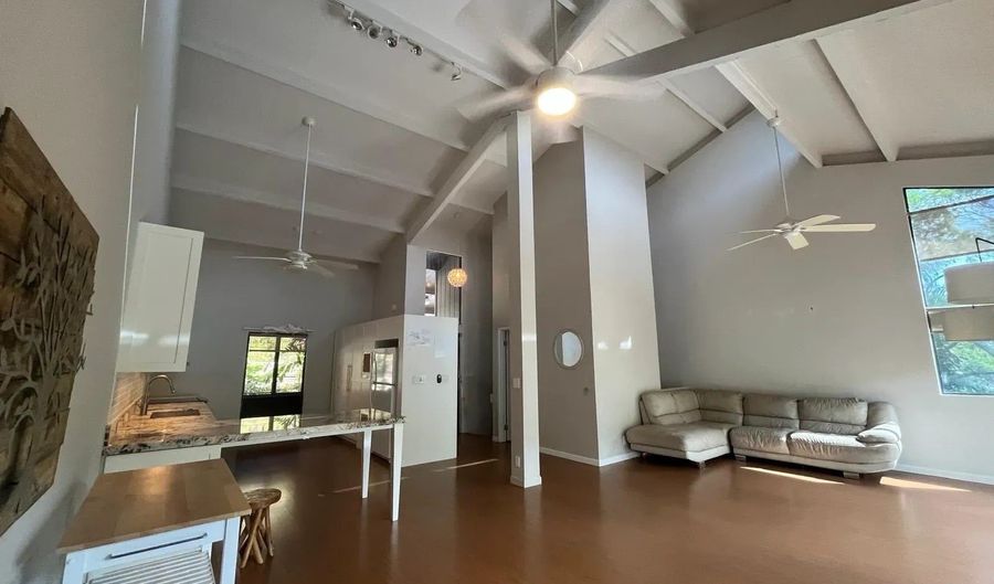 1487 Hiikala Pl 28, Honolulu, HI 96816 - 2 Beds, 3 Bath