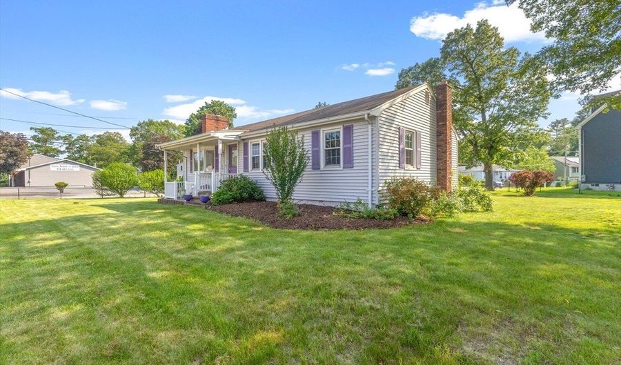 763 Boston Rd, Billerica, MA 01821 - 3 Beds, 1 Bath