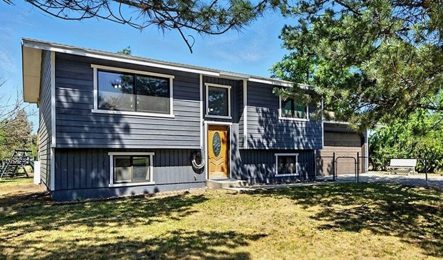 801 Iowa St, Belgrade, MT 59714 - 4 Beds, 3 Bath