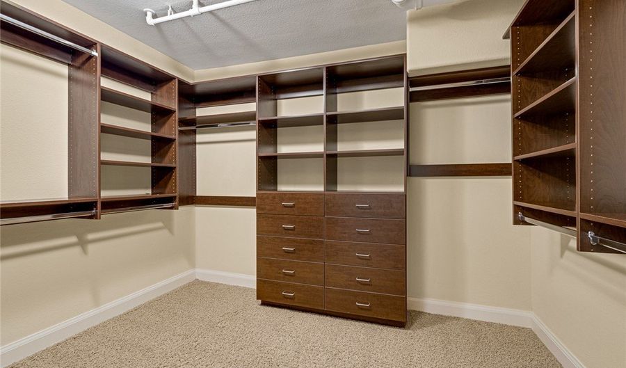 11441 Allerton Park Dr 208, Las Vegas, NV 89135 - 2 Beds, 3 Bath