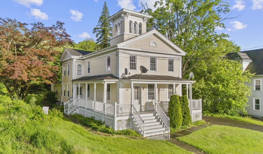 19 Elm St, Ansonia, CT 06401 - 5 Beds, 2 Bath