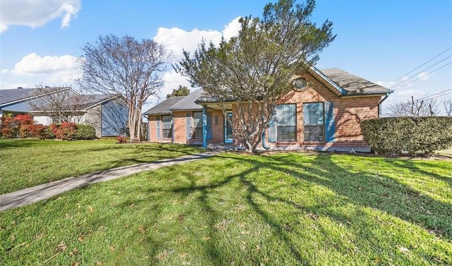 539 English Oak Dr, Allen, TX 75002 - 3 Beds, 1 Bath