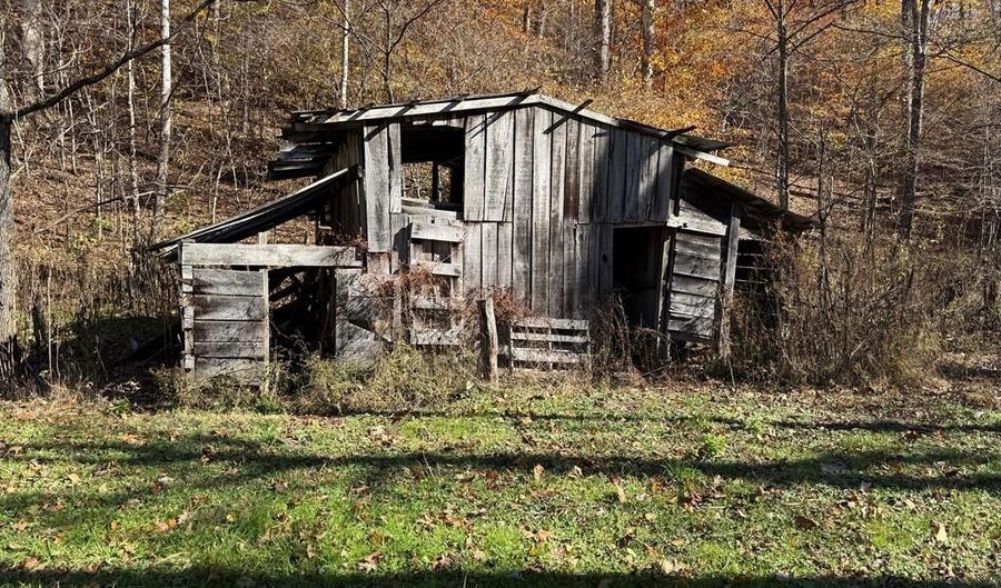 815 White Oak Rd, Artie, WV 25008 - 0 Beds, 0 Bath