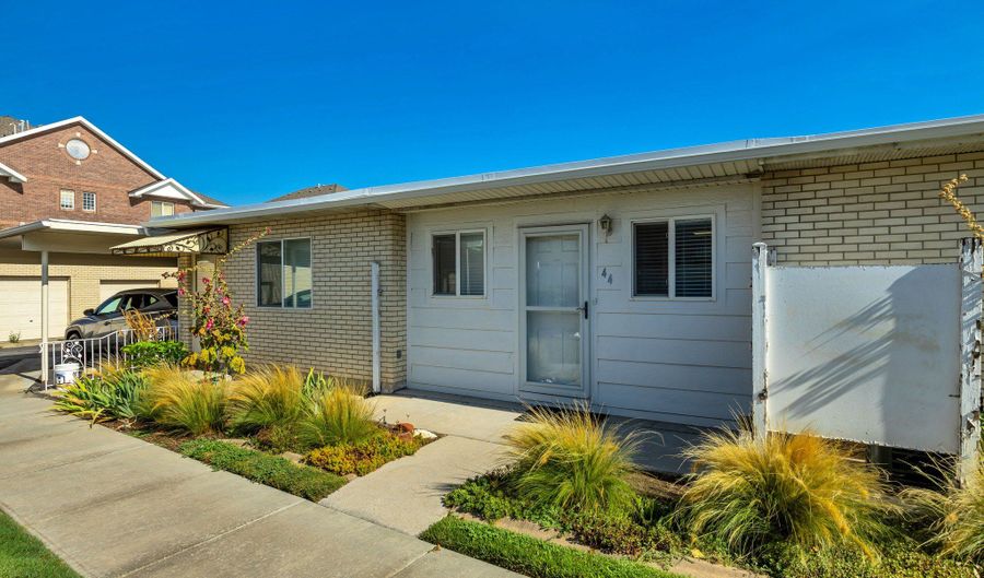 397 W 400 N 44, Bountiful, UT 84010 - 2 Beds, 1 Bath