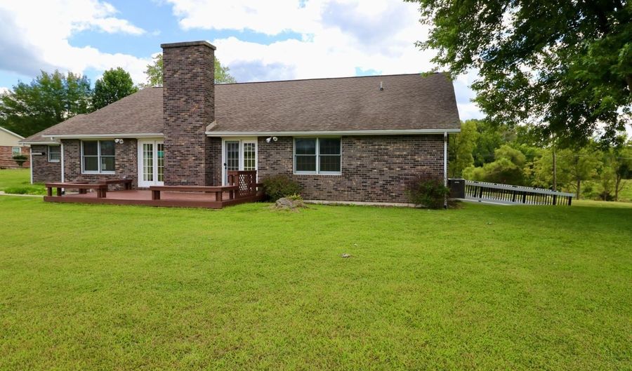 23137 Vote Rd, Batesville, IN 47006 - 3 Beds, 4 Bath