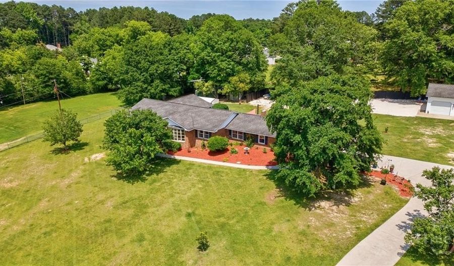 226 Elam, Lincolnton, GA 30817 - 4 Beds, 3 Bath