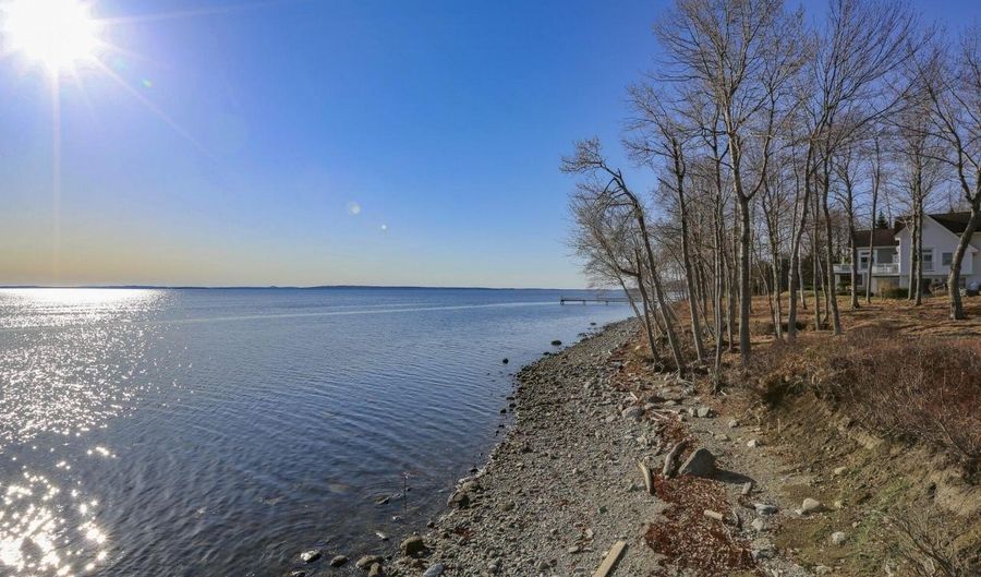 91 Dockside Ln 5, Belfast, ME 04915 - 2 Beds, 3 Bath