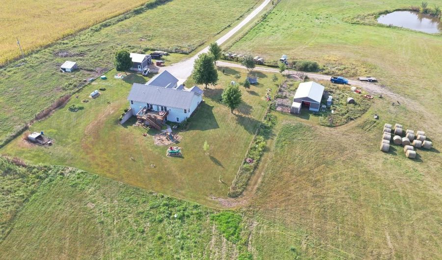 6060 US Hwy 136, Albany, MO 64402 - 3 Beds, 2 Bath