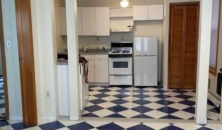 177 W 48TH St 6, Bayonne, NJ 07002 - 1 Beds, 1 Bath