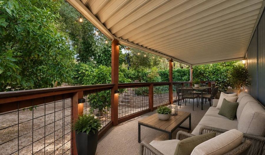 8975 Lawrence Welk Dr 23, Escondido, CA 92026 - 2 Beds, 2 Bath