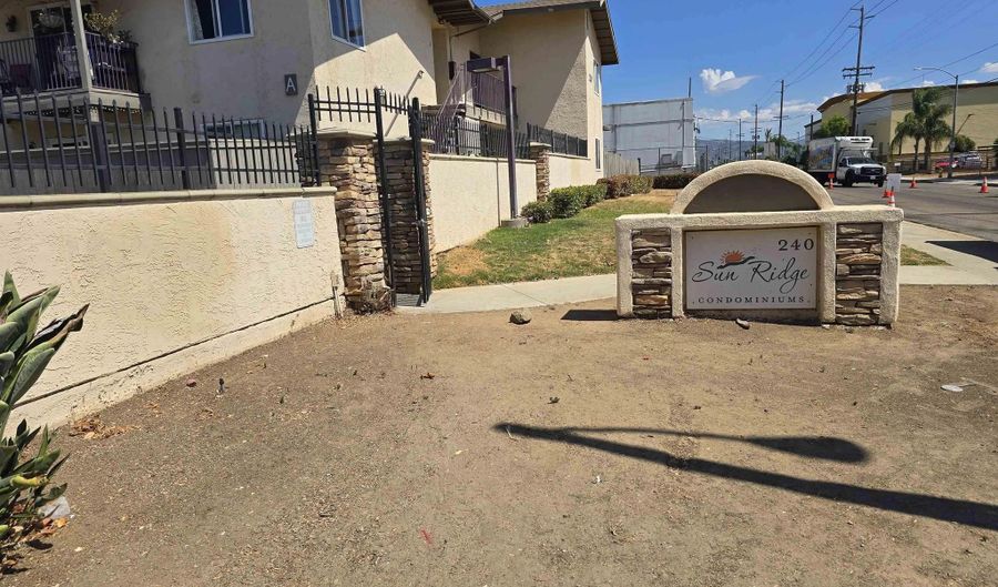 240 W Lincoln Ave 8, Escondido, CA 92026 - 3 Beds, 2 Bath