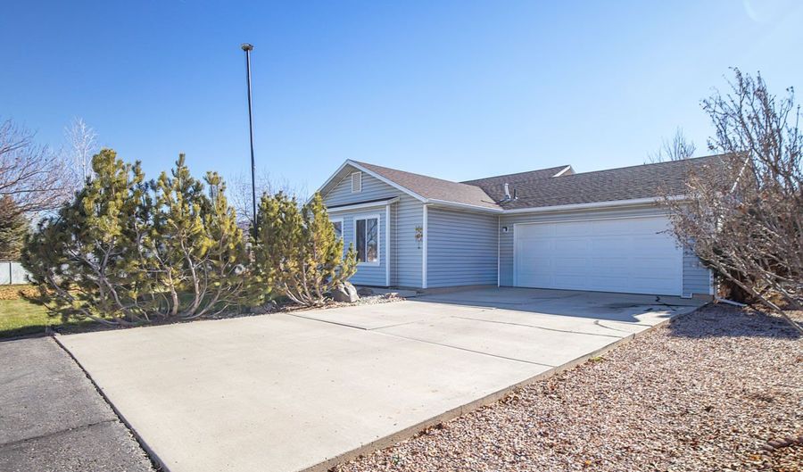 2775 W 5325 N, Cedar City, UT 84721 - 5 Beds, 2 Bath