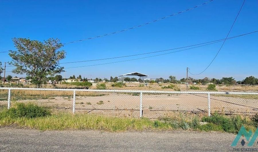 1910 Pearl St, Carlsbad, NM 88220 - 0 Beds, 0 Bath