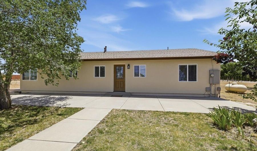1303 S Road 1 W, Chino Valley, AZ 86323 - 3 Beds, 2 Bath