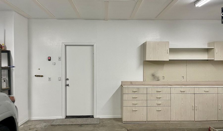 3613 N 127TH Dr, Avondale, AZ 85392 - 4 Beds, 3 Bath