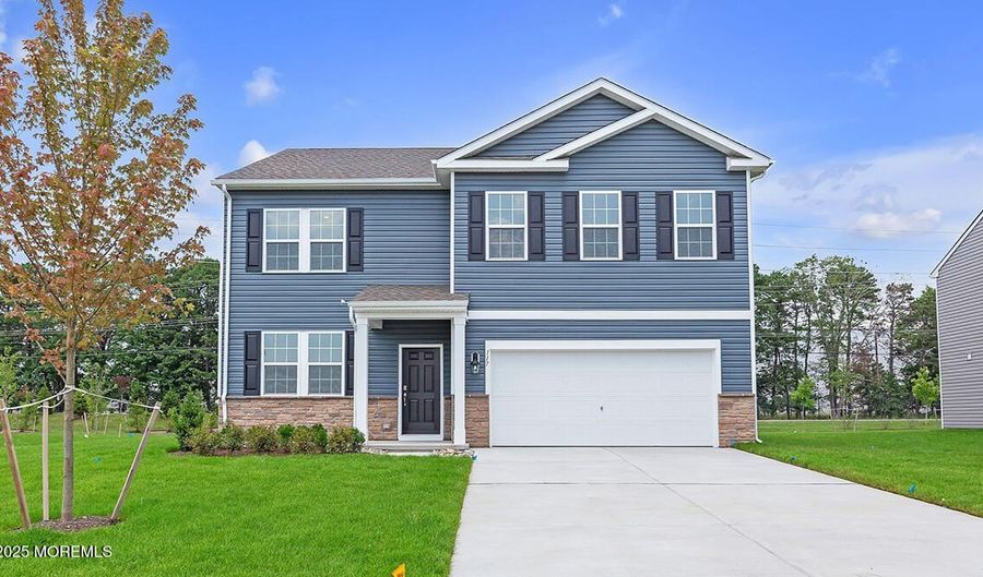 10 Dahlia Ct, Bayville, NJ 08721 - 5 Beds, 3 Bath