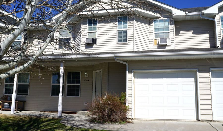 1004 Sheep Herder Ln, Big Timber, MT 59011 - 3 Beds, 3 Bath