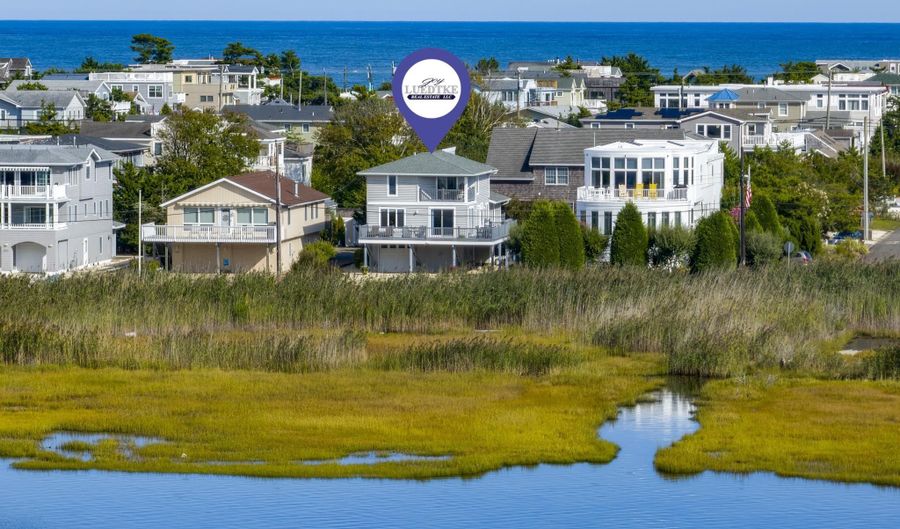 2708 BAYVIEW Ave, Barnegat Light, NJ 08006 - 4 Beds, 2 Bath