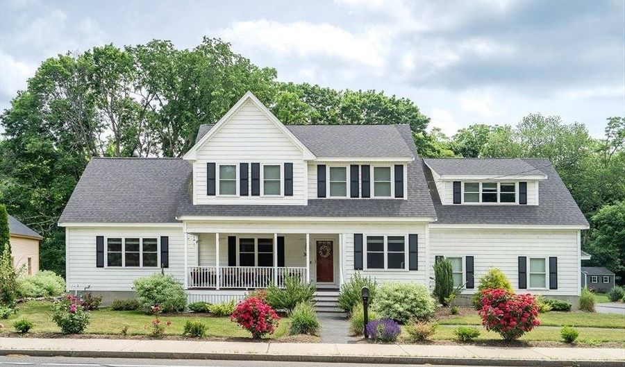 38 Concord Rd, Billerica, MA 01821 - 4 Beds, 3 Bath