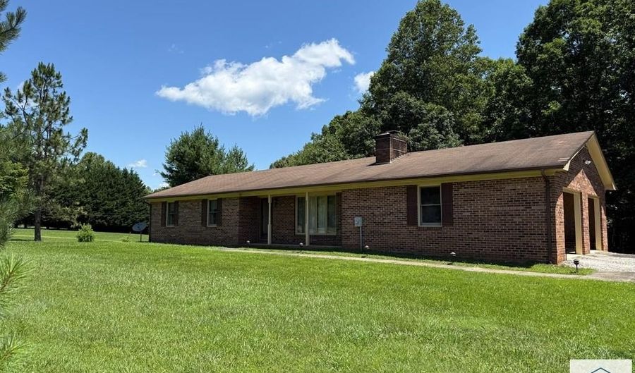 1716 Holly Tree Rd, Ararat, VA 24053 - 3 Beds, 3 Bath